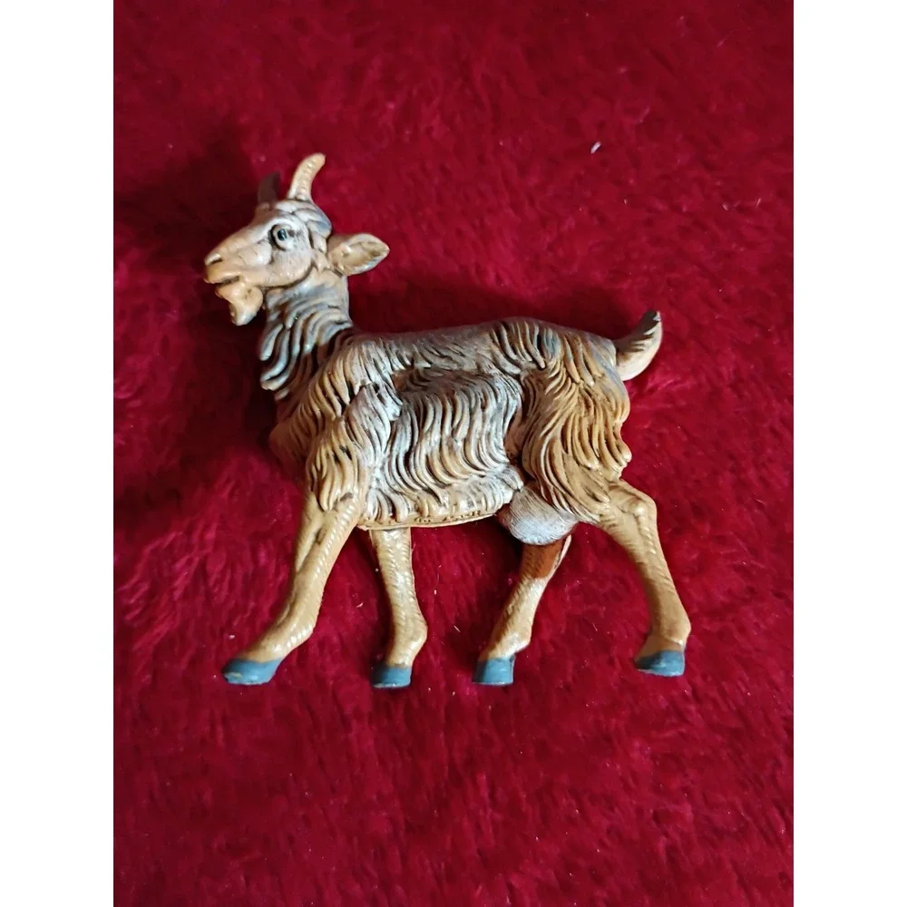 Vintage Fontanini Depose Italy Nativity Goat Figurine Polymer Animal 2.5 Inch
